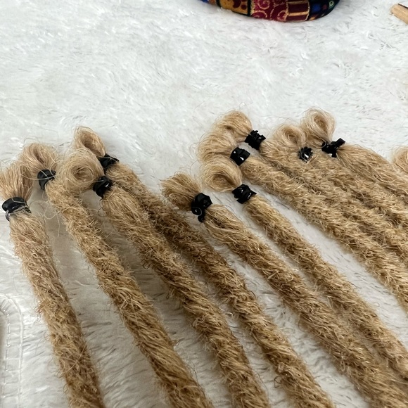 Dreadlocks. - Picture 5 of 5